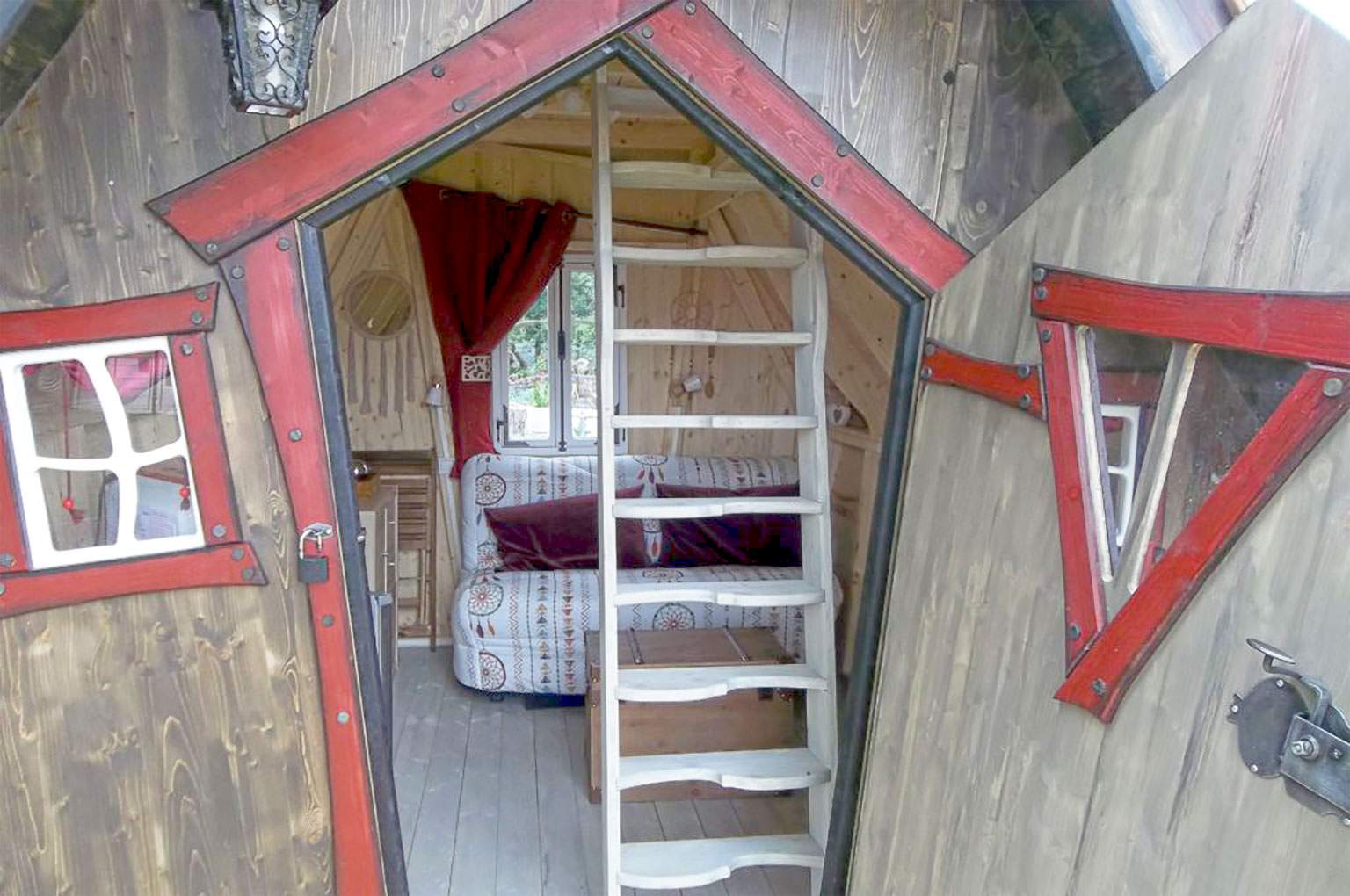Hébergement de camping 2 étoiles insolite en Vendée : La CASA KATO